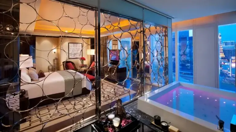 Best Luxury Suites in the US: The Definitive Guide